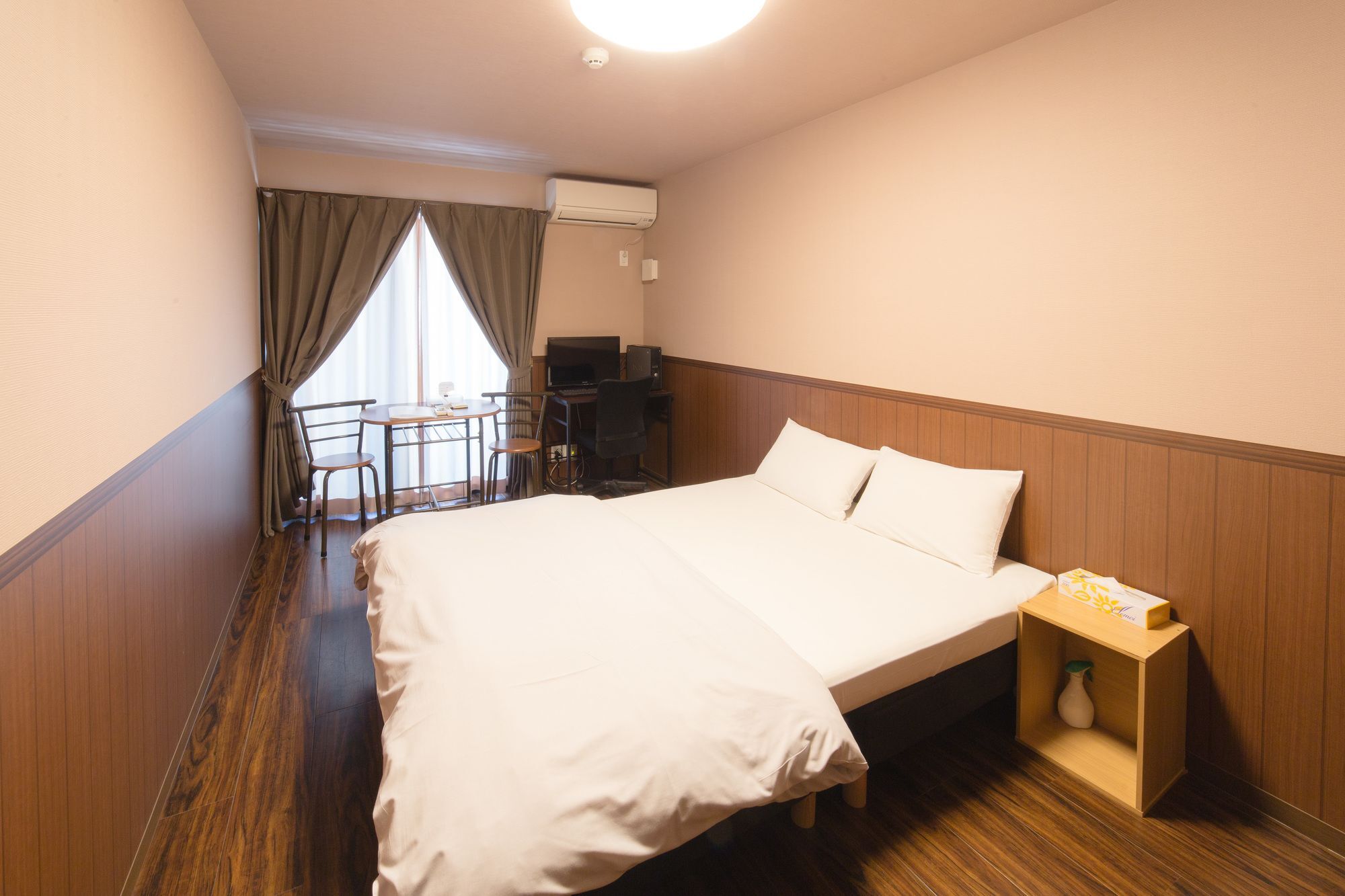 East By Root2 Hostel Kyoto Bagian luar foto
